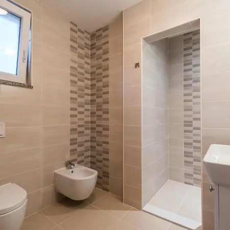 Luxe Woning In Vakantiehuis Debeljak